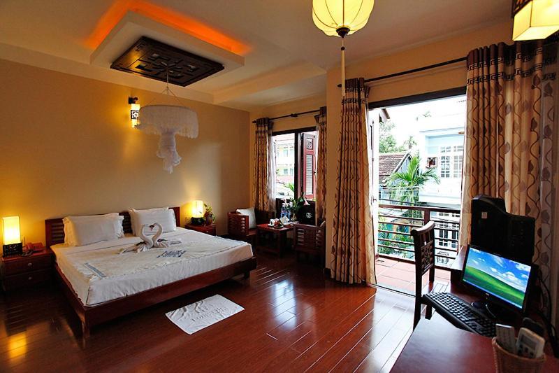 Long Life Riverside Hotel Hoi An Exterior foto